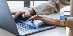 平安保险空客三方视频助客户远程办理业务，柜面难题巧妙化解