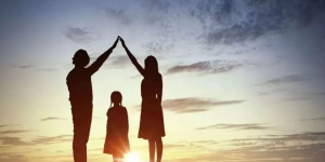 从欲退保到 “68 万理赔金救急”：平安福如何守护一个家庭的晴天