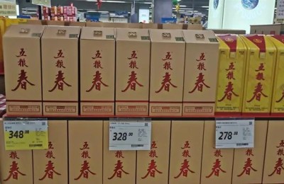 旺季不旺！白酒商超“花式”促销难掩寒气