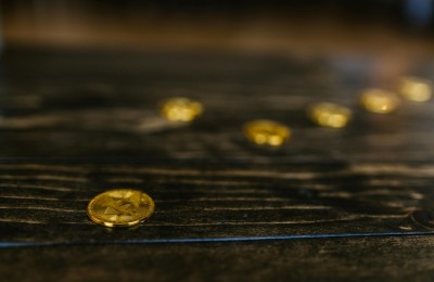 炒黄金开户的隐性筛选门槛，往往直接决定资金进场速度与交易体验